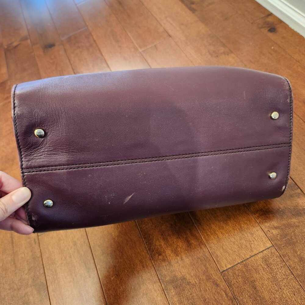 Tod's Burgundy leather cape shoulder bag - Picture 2 of 13